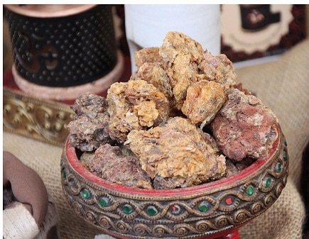 Frankincense Myrrh and Monoatomic Gold