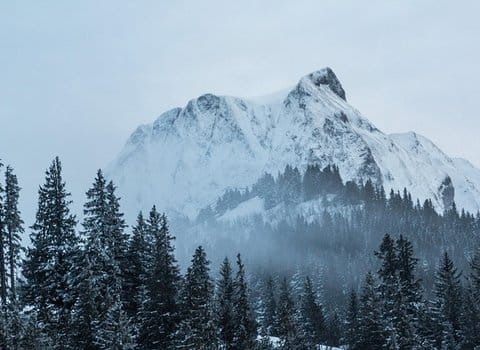 Berggipfel Schnee Dramatisch