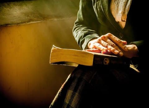 Mönch Meditation Gebet