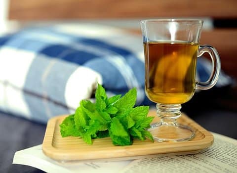 Olivenoel Kräuter Holz