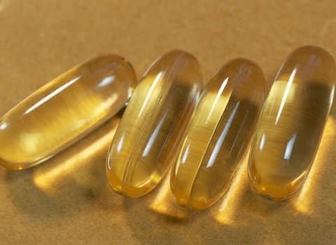 Omega Drei Kapseln Gold